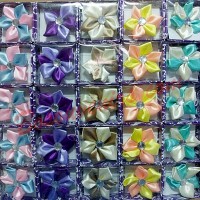 Jual souvenir pernikahan Bros Bunga Saten Murah