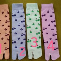 Jual Kaos kaki Jempol Motif cherry Murah