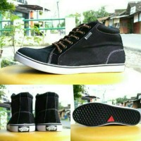 SEPATU VANS BOOT HITAM HARGA GROSIR