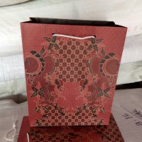 Jual Paper bag / shopping bag / tas belanja batik uk 20cm x 25cm x 9cm Murah