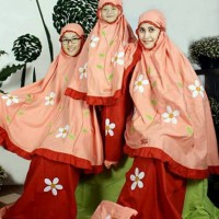 Jual Mukena Katun Paris Fathiya Couple Ibu dan Anak Alat Solat Murah Murah