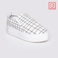 Jual Sepatu Wanita Slip On Plaid White Adorable JJ 88885299 Murah