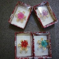 Jual souvenir bros bunga murah / souvenir pernikahan Murah