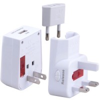 Travel Adaptor Universal EU AU UK US Plug Dengan Port USB - White