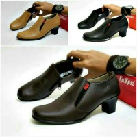 sepatu kantor wanita kickers terbaru | cantik formal kerja pantofel