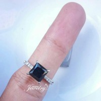 Cincin Berlian Hitam Natural Black Diamond Ring Emas Wedding Nikah