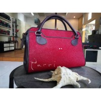 tas wanita kulit ikan pari