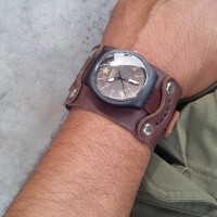 Jam tangan pria analog Gelang tali kulit coklat vintage total handmade