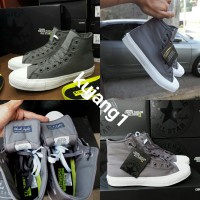 SALE BRANDED SEPATU KULIAH ALL STAR CHUCK TAYLOR II ORI VIETNAM