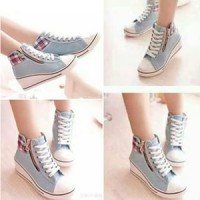 Jual Wedges Boots Gray G01 | SEPATU BOOTS WANITA | BOOTS GREY WEDGES Murah