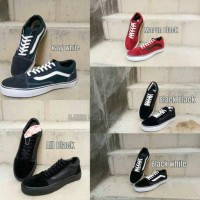 Sepatu Casual Sekolah Vans Oldskool Man Untuk Pria Cowo Cowok Laki