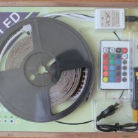 Jual Lampu Led Strip Roll plus Adaptor RGB (warna warni) 5 Mtr Murah