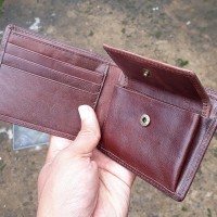 Jual Supplier Dompet Koin Pria Kulit Sapi Asli Berkualitas warna coklat Tua Murah