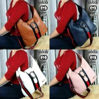 Tas impor# GUCCI Hobo 8859
