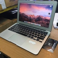 macbook air 11inc md711 ,tahun 2014 core i5 cakep nih