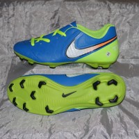sepatu bola nike adidas kw super / grade ori size dari 39 40 41 42 43