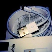 Jual KABEL DATA LIGHTNING USB CHARGER IPAD IPOD IPHONE 5 5S 6 6S ORI CABLE Murah