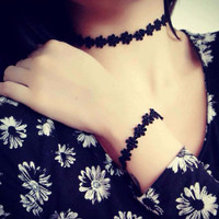 Jual choker daisy hollow tattoo necklace jka090 ol-001 Murah