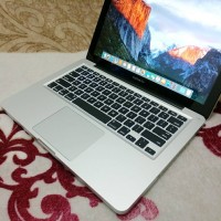Jual MacBook Pro MD101 Banyak aplikasi siap pakai Murah