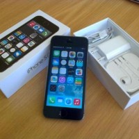 SECOND IPHONE 5s 32GB WARNA GREY & SILVER SPEK USA GARANSI 6 BULAN