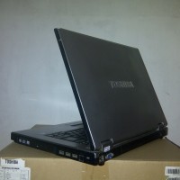 Jual LAPTOP TOSHIBA K30 MANTABSS Murah