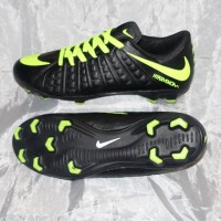 sepatu bola nike adidas kw super / grade ori size dari 39 40 41 42 43