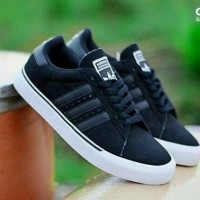 SEPATU KETS KULIAH ADIDAS SKATEBOARDING SPORT RUNNING