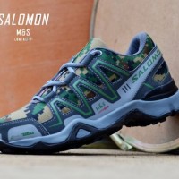 SEPATU GUNUNG TRACKING SALOMON RUNNING OUTDOOR HIKING TRAIL OUTBOND