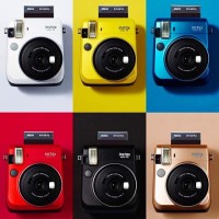 Jual Fujifilm Instax Mini 70 (Blue, Gold, Yellow, Red and White) Murah