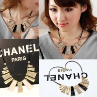 Jual Kalung Import Korea Geometric Bahan Alloy Murah Warna Hitam & Putih Murah