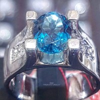 Cincin Emas Putih Batu Blue Topaz London Dan Berlian Eropa