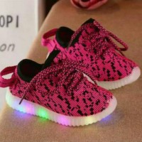 Sepatu walker anak perempuan import kets pink hotpink tali lampu LED
