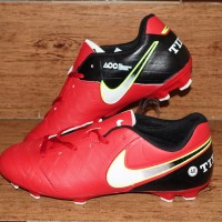 sepatu bola nike / sepatu bola adidas ukuran dari 39 40 41 42 43