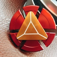 Jual FIDGET SPINNER IRON MAN ORIGINAL/FIDGET SPINNER SUPER HERO IRON MAN Murah