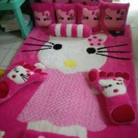 Jual KARPET KARAKTER MOTIF HELO KITTY Murah