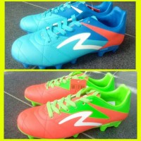 Sepatu Bola SPECS BARRICADA GURKHA