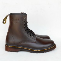Jual Sepatu Docmart 8 hold kulit sapi asli hitam dan coklat Murah