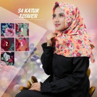Jilbab instan segiempat Shabby motif bunga