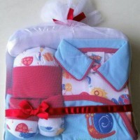 Jual Paket Perlengkapan Bayi 5 in 1 / Hanger Set / Baby Gift Set Murah