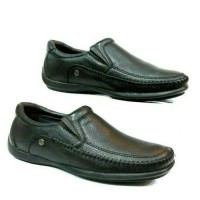 sepatu kulit CARVIL TYRONE /hitam
