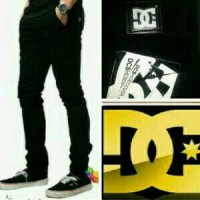 Jual celana jeans /hitam skinny/slimfit panjang pria /murah Murah