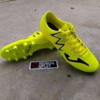 Sepatu bola Joma SUPERCOPA