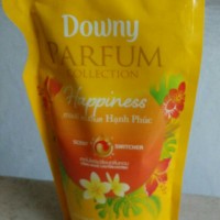 Jual Pewangi & pelembut pakaian Downy Murah