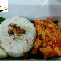 Jual paket nasi liwet+ayam geprek (pedas level 3) 15.000 Murah