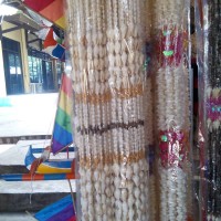 Tirai kerang gorden putih