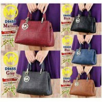 Jual Bag MK D9455
5 Warna : BLACK, BLUE, BROWN, GRAY, MAROON
Poin : 4
(24) Murah