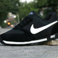 Jual Sepatu Casual Kets Sport Nike MD Runner / Waffle Trainer Hitam Putih Murah