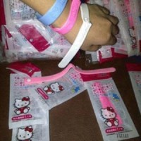 Jual Gelang anti nyamuk hello kitty wristband bugslock anti serangga Murah