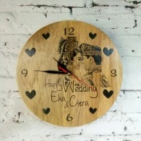 Kado Unik CUSTOM Jam Dinding Kayu Gambar Wajah/Karikatur/Logo D-30cm