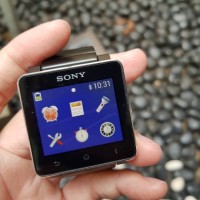 Jual SONY Smartwatch 2 Black Stainless steel strap (BEKAS) Murah